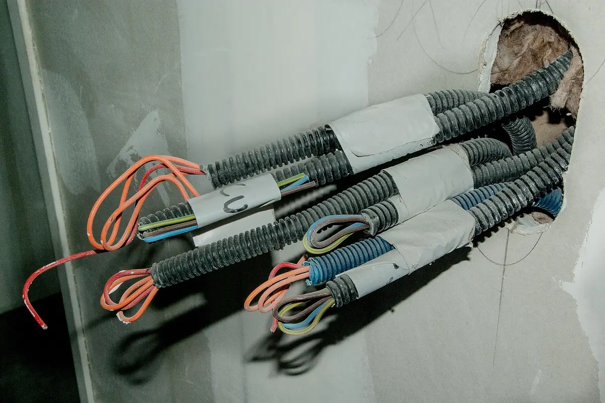 Melhores empresas de instalação elétrica em Piracicaba: Top 10 opções para você conhecer