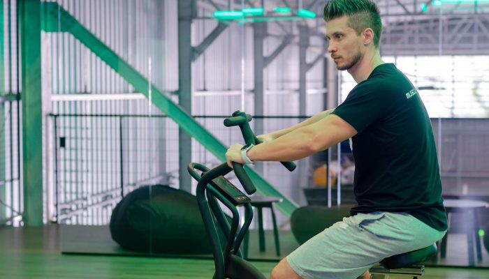 Melhores Bicicletas Ergométricas de 2025: Vantagens para Emagrecer e Ganhar Condicionamento