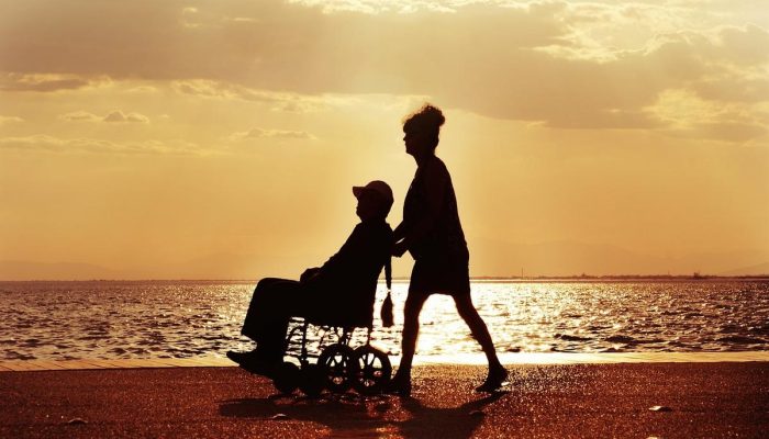 Quem pode solicitar aposentadoria da pessoa com deficiência por idade no Brasil