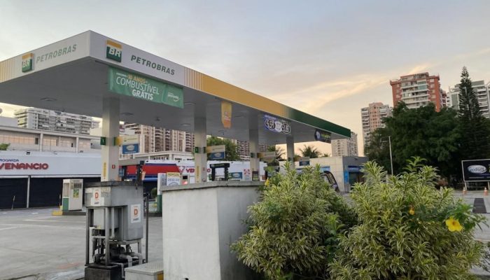 Redução no preço da gasolina: como a medida pode influenciar Petrobras e inflação, segundo análise da XP