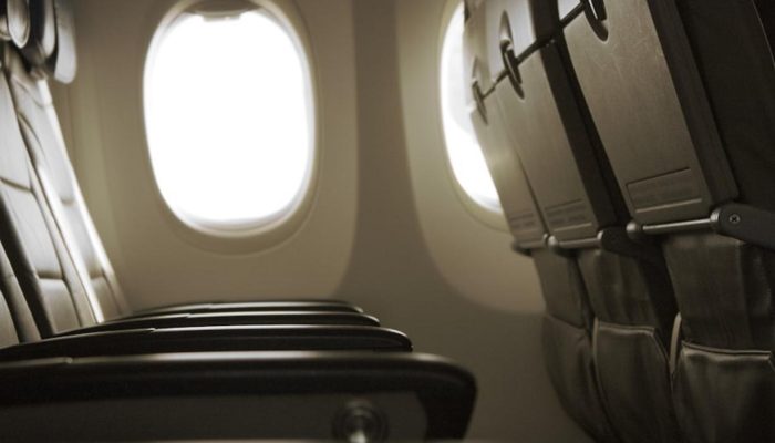 WestJet anuncia cabine econômica sem reclinar poltrona em novos aviões 737